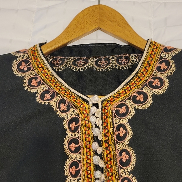 Traditional - Picture 6 of 6